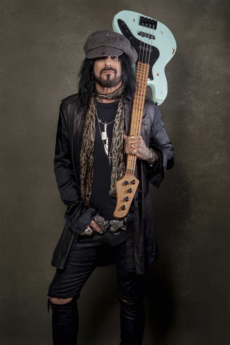 Nikki Sixx Official