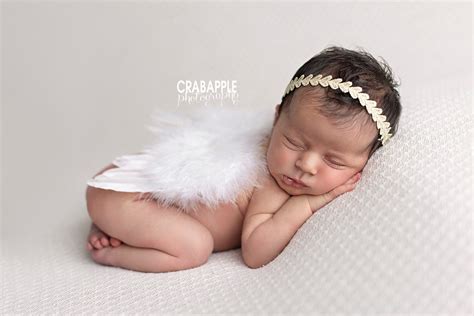Newborn Photoshoot for Girls · Crabapple Photography