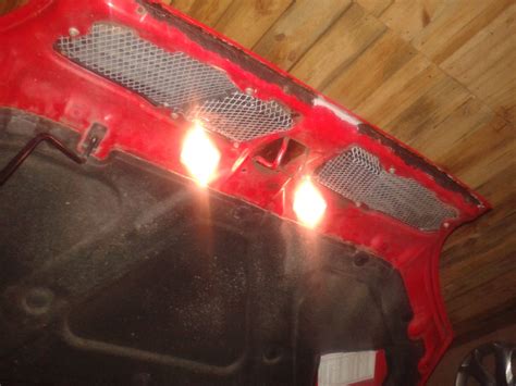 Подсветка подкапотного пространства — Daewoo Lanos, 1,4 л, 2008 года ...