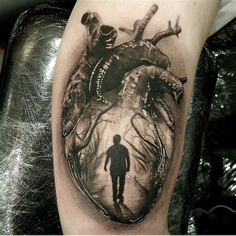 45 Beautiful Anatomical Heart Tattoo Designs-The Art of Biological Realism