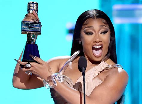 Bling-Bling: Wie Diamanten zur Selbstermächtigungs-Strategie wurden