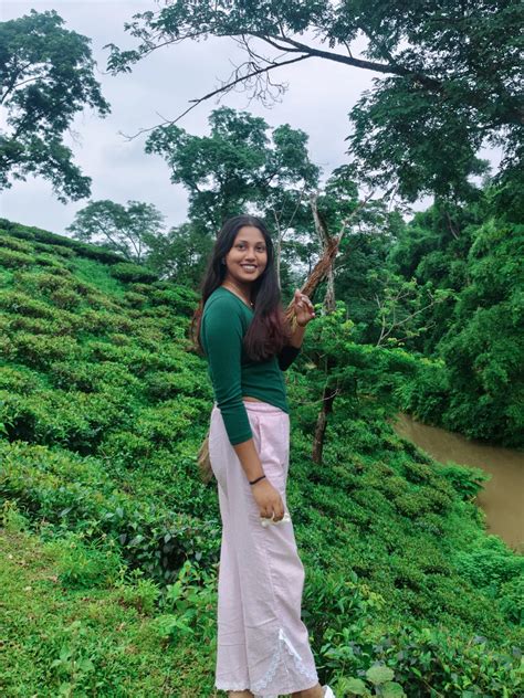 P_A_P_I_Y_A🔹 | "Main character energy? Activated. 🌳💫" | Instagram