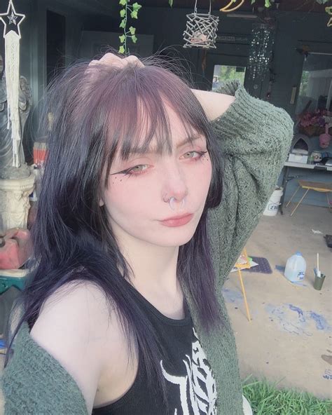 TW Pornstars - 𝓉𝒽𝑒 𝓇𝑒𝒶𝓁 𝓈𝒾𝓁𝓁𝓎𝓌𝓊𝓁𝒻 𝓉𝑜𝓅 𝟣𝟢%. Twitter. 🐍. 5:50 AM - 21 Apr