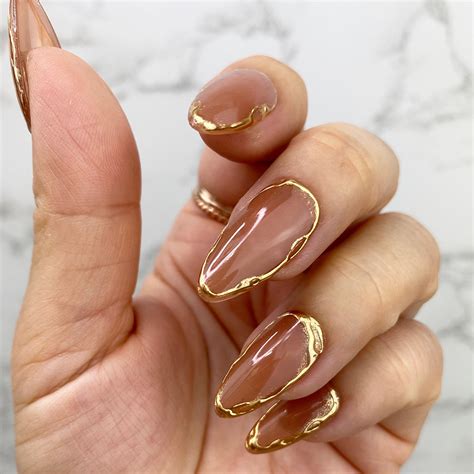 Gold Goddess Nails | Gold & Honey Base Nails | The Nailest