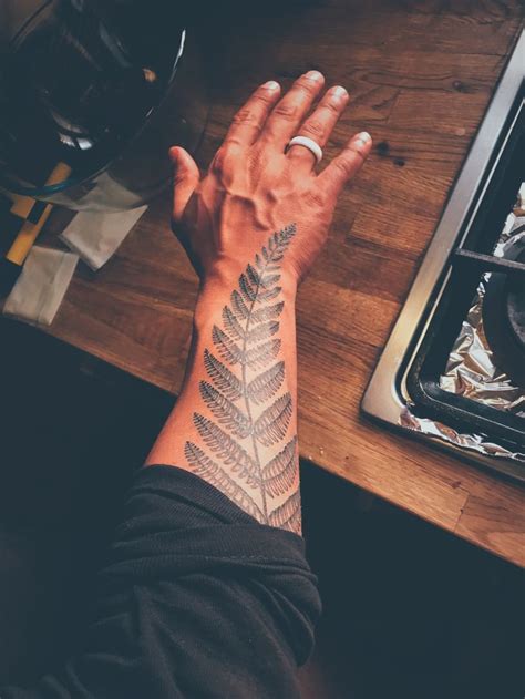 Fern tattoo ( when you wanna create a leaf tattoo. make sure to get an ...