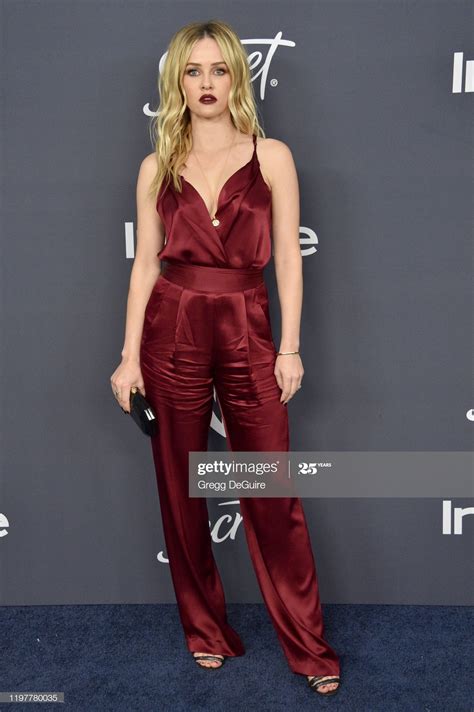Ambyr Childers's feet