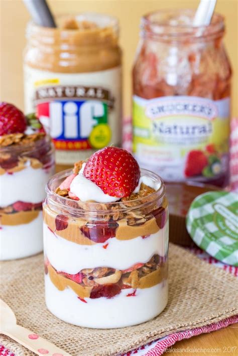 Peanut Butter and Jelly Yogurt Parfaits from @cupcakekalechip are a fun ...