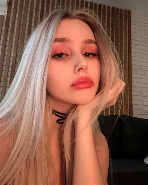 lolly | 💯 | Instagram