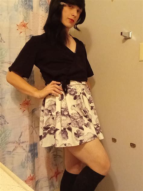 Total sissy chastity slut in jacksonville florida, need a hung man to