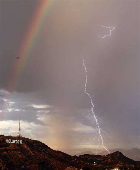 Rainbow lightning « ((little fat notebook))