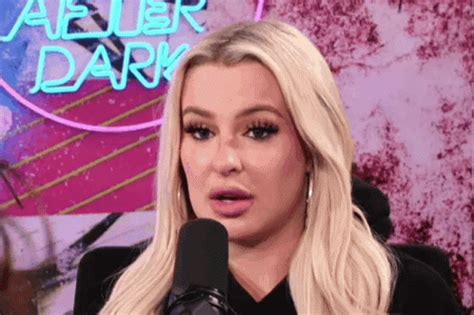 Tana Mongeau Tana H3 GIF - Tana Mongeau Tana H3 Tana H3Shrug - Discover