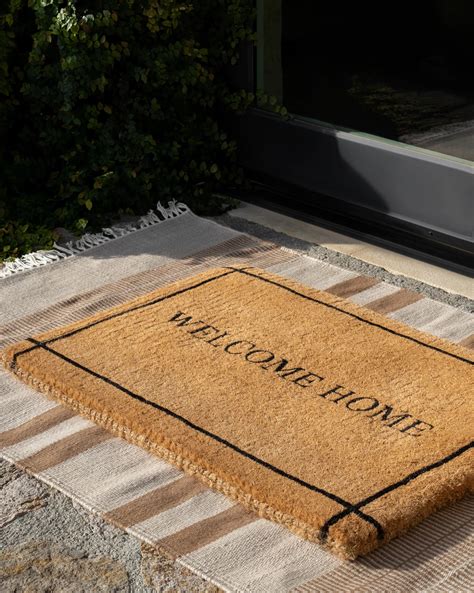 Welcome Home Doormat with Border - Héas