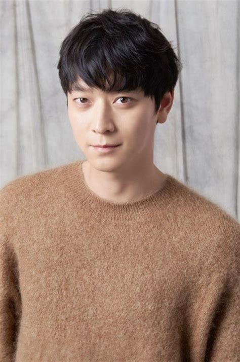 gang dong won  talks  star  train  busan sequel