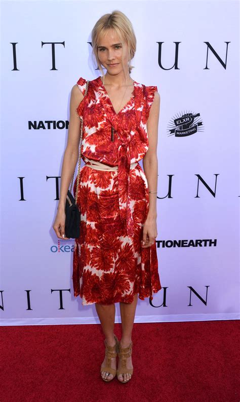 Isabel Lucas - 'Unity' Premiere in Los Angeles • CelebMafia