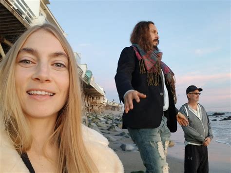 Malibu beach house death exposes suspected swindle, LSD use - Los