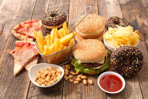 Alimento Nao Saudavel - Alimentacao Nao Saudavel Banco de Imagens e Fotos de Stock - iStock