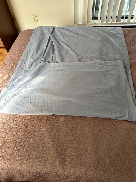how to fold fitted sheet 7