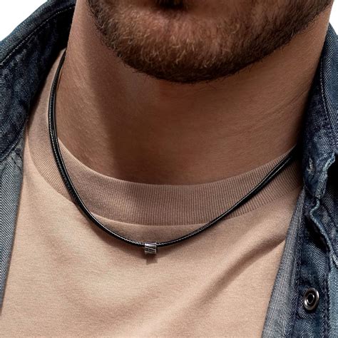 picture necklace for men 2