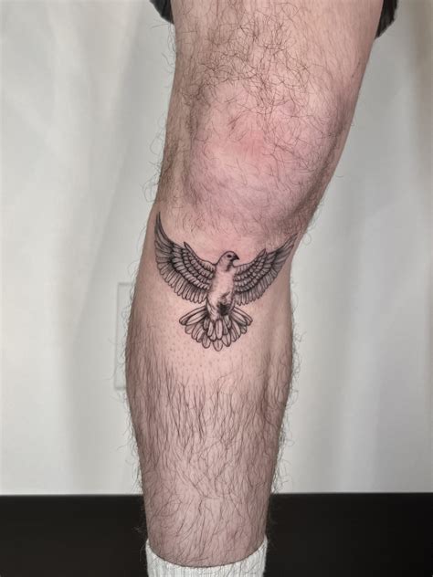 Fine Line Tattoo Artist – Ani Lok - MD Tattoo Studio F