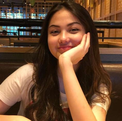 aisyah aqilah   penyimpanan foto gambar