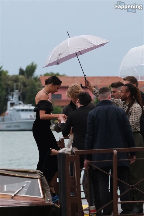 Zendaya / Zendaya Coleman / zayarose11 Nude Leaks OnlyFans Photo 2797