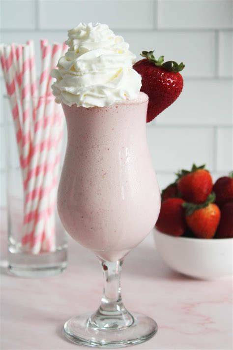 strawberry milkshake   figure dish