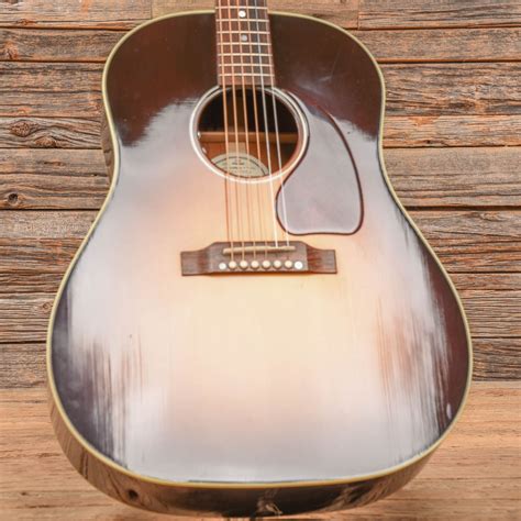 Gibson J-45 Standard Sunburst 2018 – Chicago Music Exchange