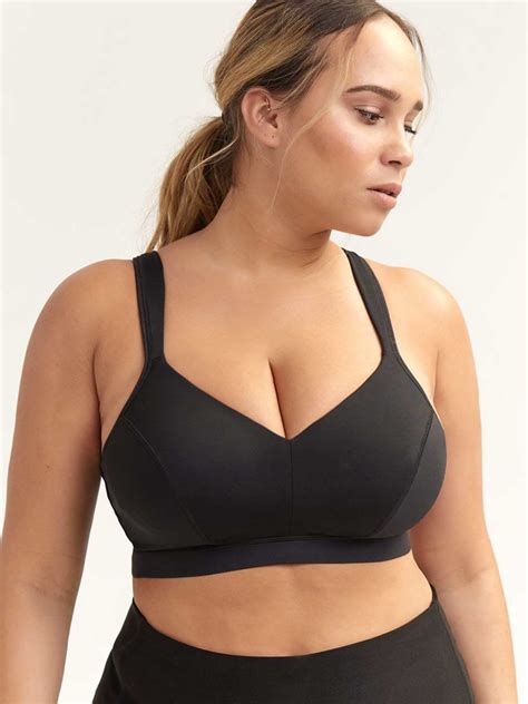 Plus Size Sports Bras | Plus Size Bras | Penningtons