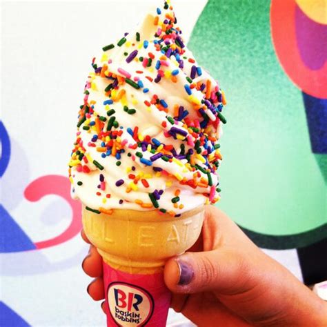 Baskin-Robbins on Twitter: "RT if you think #sprinkles go best with ...