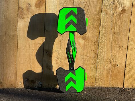 What is a Snakeboard? – Snakeboard