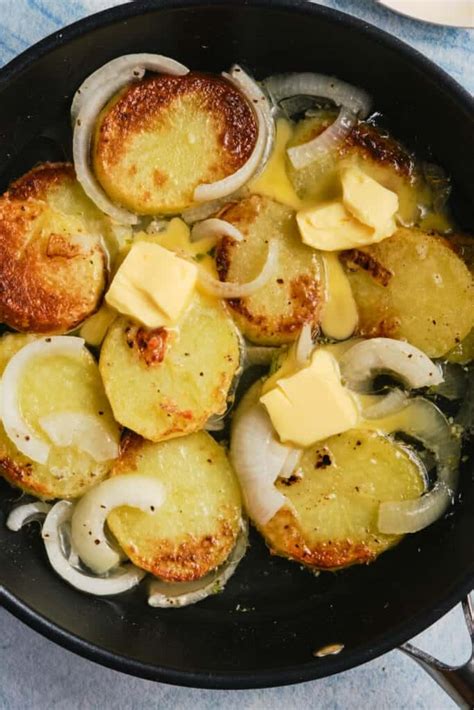 Smothered Potatoes | Baked Bree