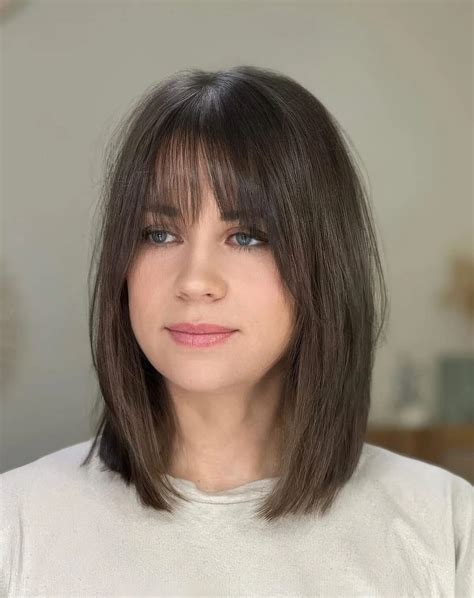 90 Trendy And Chic Long Bobs With Bangs - Styleoholic