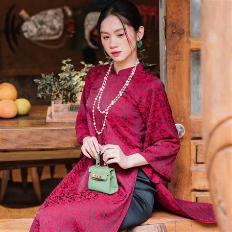 Pre Make: Vietnamese Ao Dai Silk Beautiful áo Dài Cách Tân Xưa Hoa Nổi ...