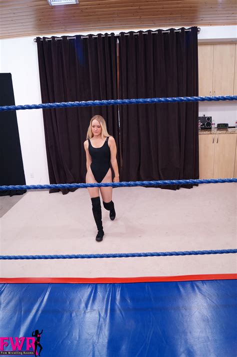 Three Rounds of Wrestling: Round One - Fem Wrestling Rooms