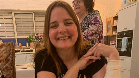 ami bens instagram twitter facebook  idcrawl