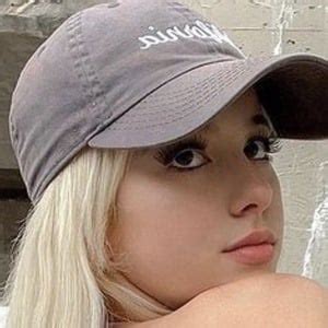 Sierra Cabot Tiktok Star Wiki Biography Age Boyfriend Family Images