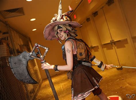 Mangoloo Cosplays ️ PAX East on Twitter: "Tiny Tina is absolutely a