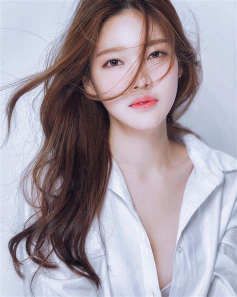 Park Jung Yoon Reuploaded : cutekorean