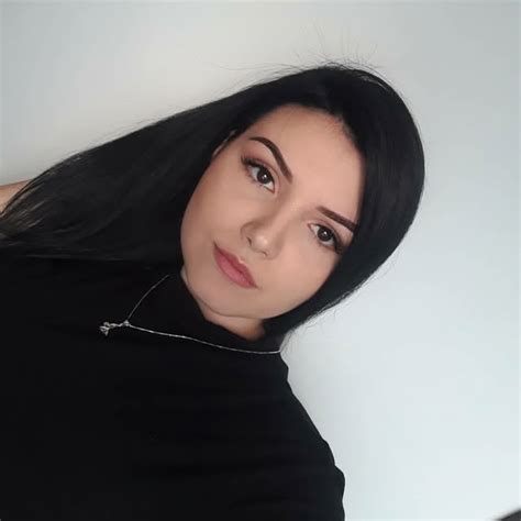 andreea badea atandreeabadea threads