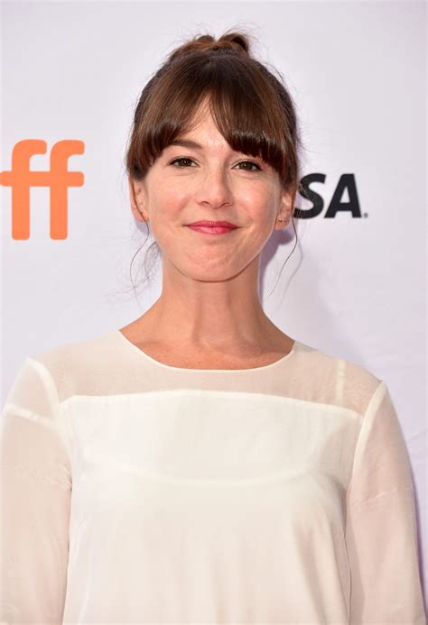 Fans react to martha macisaac taking a lead role in the new drama 7