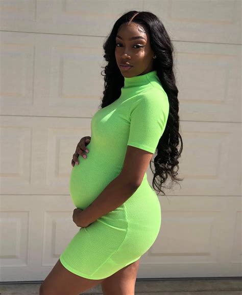 PIN : @HEYITSTATI01⚡️ | Cute maternity outfits, Maternity fashion