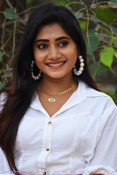 Vasanthi Actress photo,image,pics and stills - # 541393