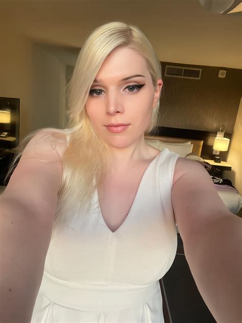 Lyla Lush OnlyFans Review: Don't Subscribe Until You Read This! Image 4