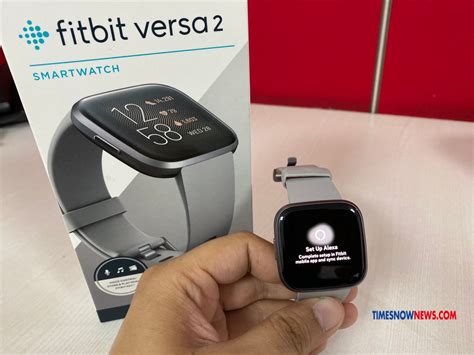 fitbit versa  review updaterelop
