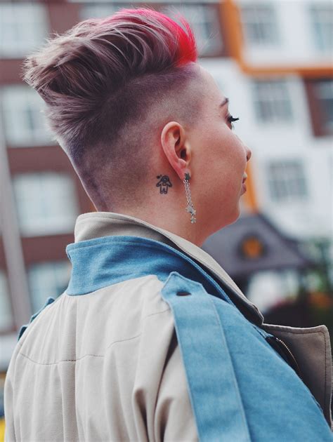 Dike Haircut