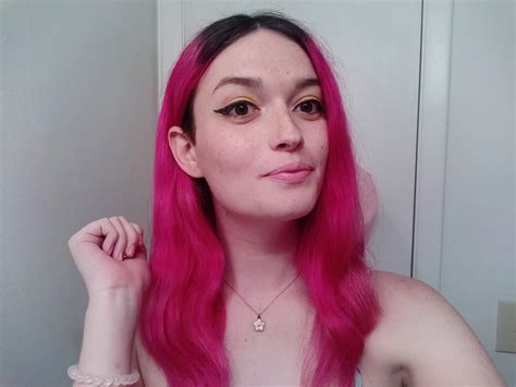 TW Pornstars - 1 pic. Natalie Stone 💎🌸. Twitter. I took out my nose