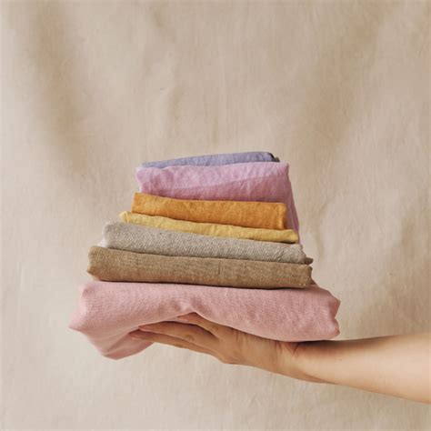 The Best Linen Fabric Types for Creating Clothes - T A L Ú