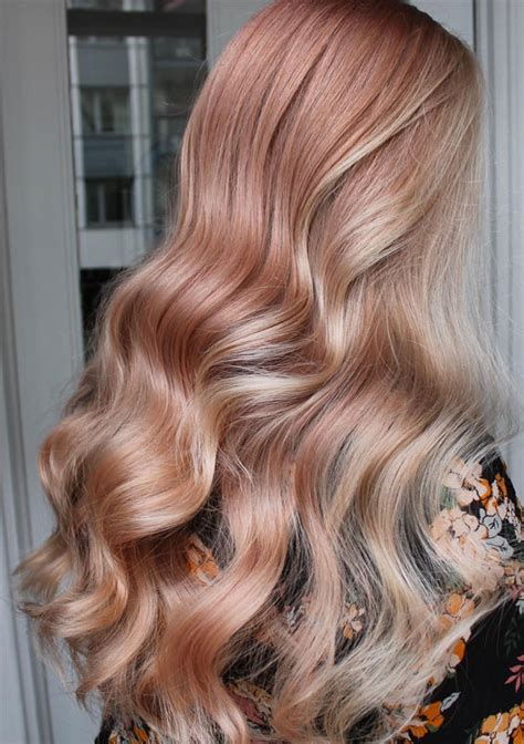 19 Enchanting Strawberry Blonde Shades : Honey Money Piece