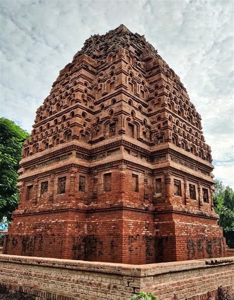 archaeological site visit bhitargaon temple smss laboratory iit kanpur