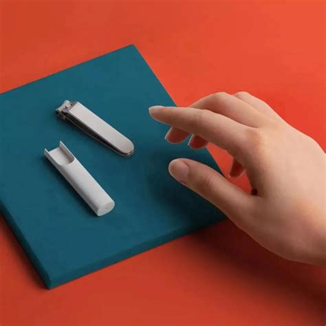 Xiaomi Машинка для стрижки ногтей Mijia с защитой от брызг и ножом для ...